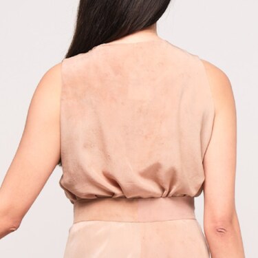 131_hibiscus_silk_buttoned_top_b.jpg