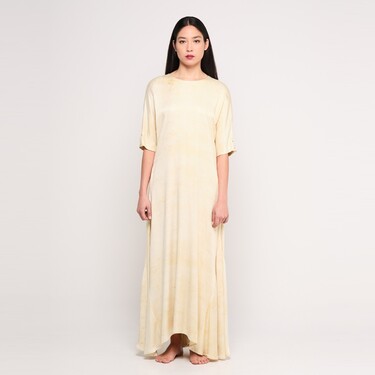 148_chamomile_satin_dress_f.jpg